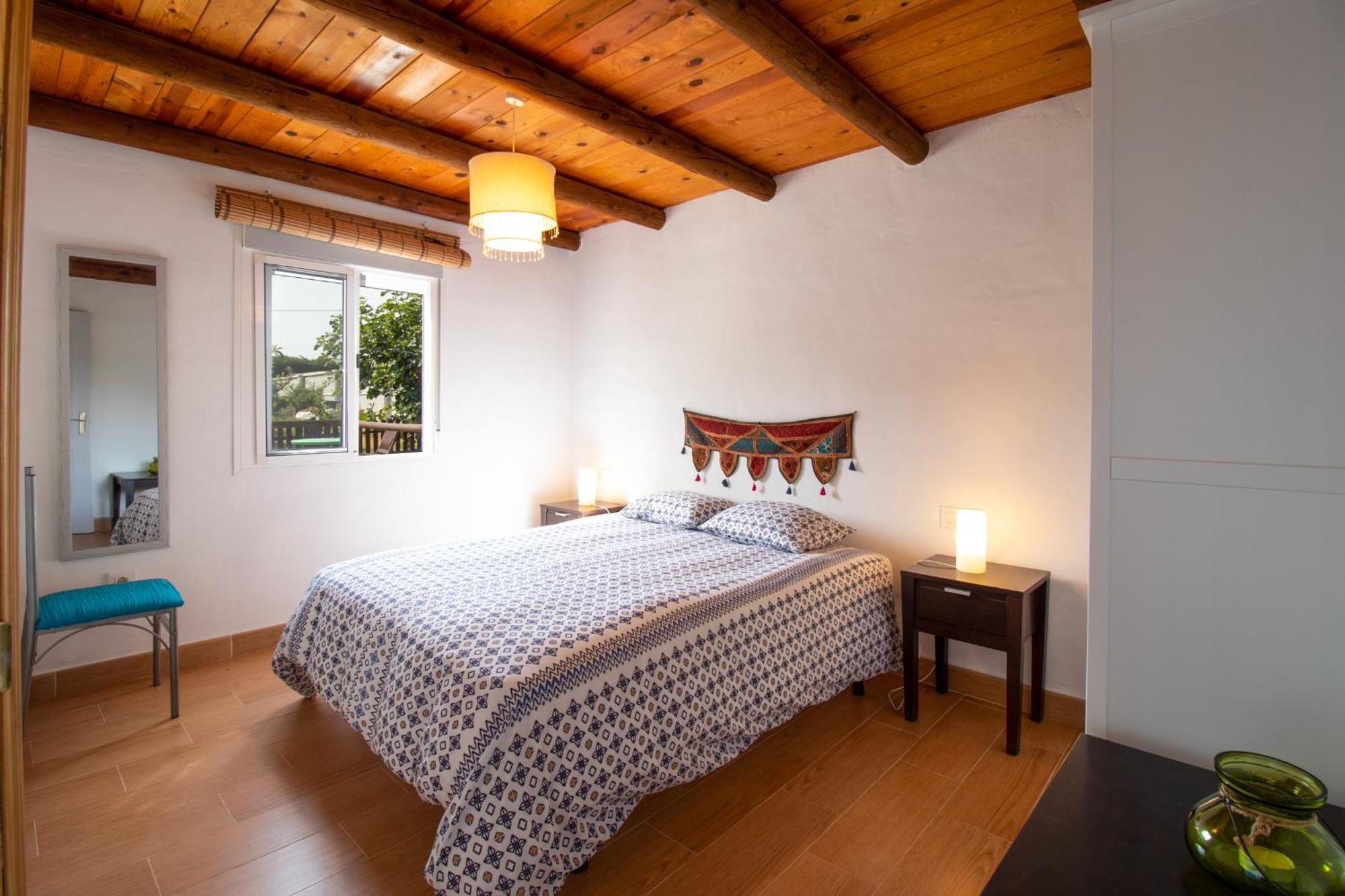 Karma House Pensionat Casares Exteriör bild